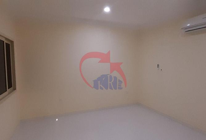 57885023 - Property Image 3