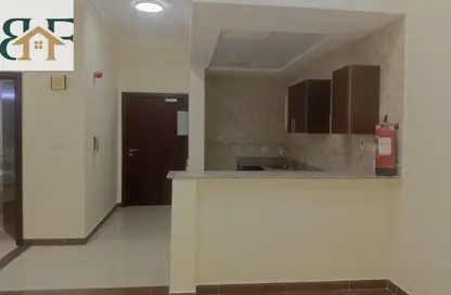 Apartment - 2 Bedrooms - 2 Bathrooms for rent in Al Mansoura - Al Mansoura - Doha