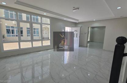 مجمع سكني - 4 غرف نوم - 4 حمامات للايجار في وادي المرخ - مريخ - المريخ - الدوحة