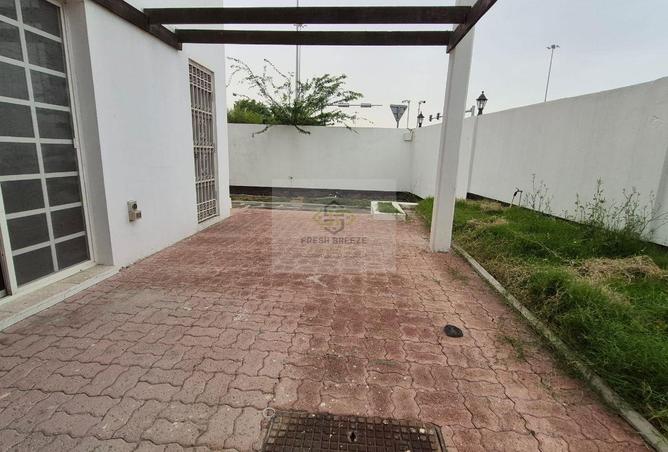 53669045 - Property Image 2