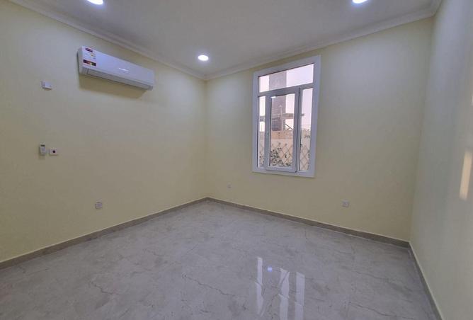 56418271 - Property Image 3
