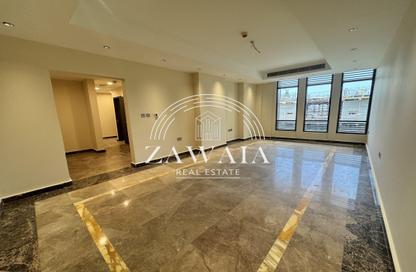 Apartment - 3 Bedrooms - 4 Bathrooms for rent in Giardino Apartments - The Pearl Island - Doha