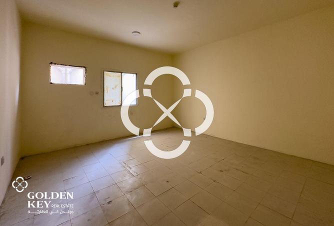 61223779 - Property Image 2