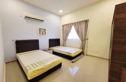 Apartment - 2 Bedrooms - 2 Bathrooms for rent in Bin Omran 28 - Fereej Bin Omran - Doha