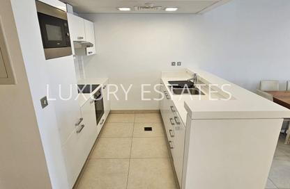 Apartment - 2 Bedrooms - 2 Bathrooms for rent in Fox Hills South - Fox Hills - Lusail