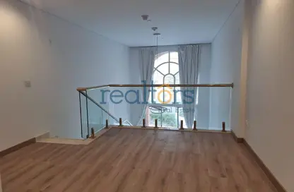 Apartment - 1 Bedroom - 2 Bathrooms for rent in Al Mutahidah Tower - Viva Bahriyah - The Pearl Island - Doha