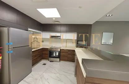 Apartment - 1 Bedroom - 2 Bathrooms for rent in Boulevard View - Yasmeen City - Lusail