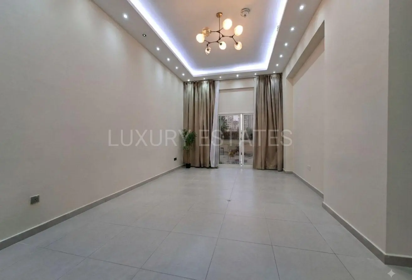60168773 - Property Main Image