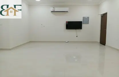 Apartment - 1 Bedroom - 1 Bathroom for rent in Al Nasr Street - Al Nasr - Doha