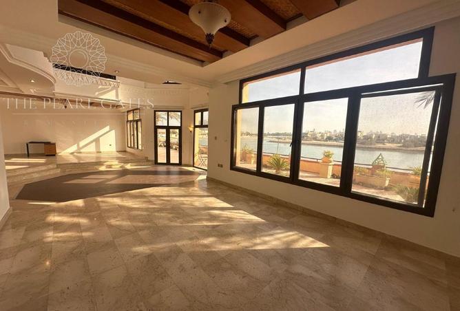 53144025 - Property Image 2