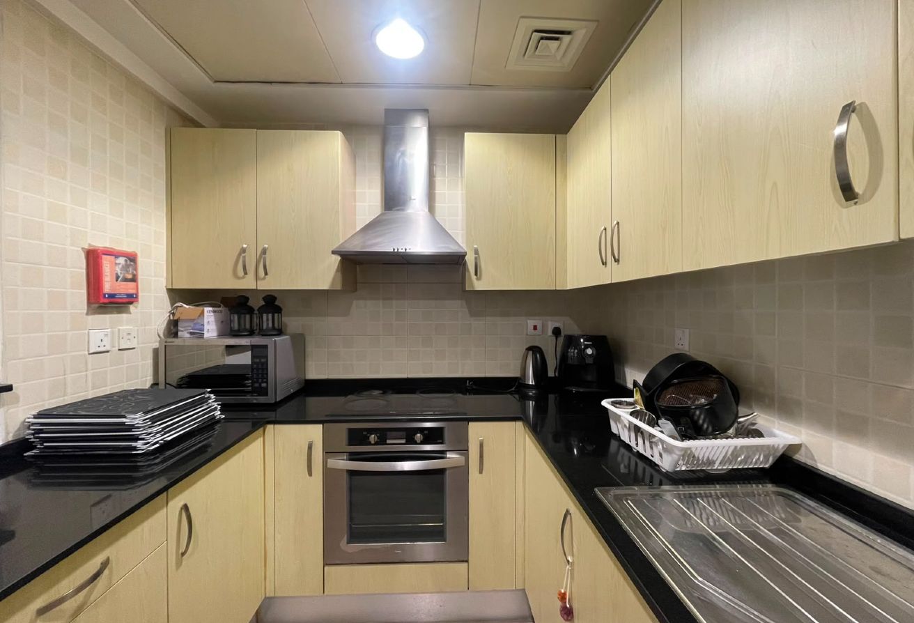 LUXURIOUS FULLY FURNISHED STUDIO IN PORTO ARABIA thumbnail 10