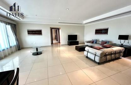 Apartment - 3 Bedrooms - 4 Bathrooms for rent in West Porto Drive - Porto Arabia - The Pearl Island - Doha