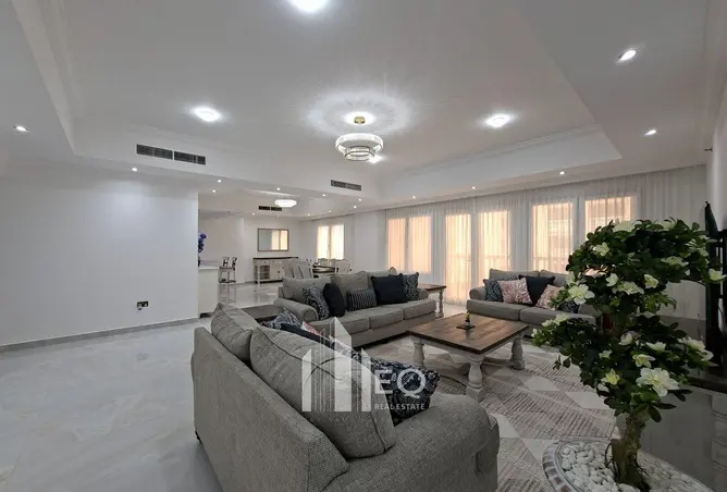 64363107 - Property Image 2