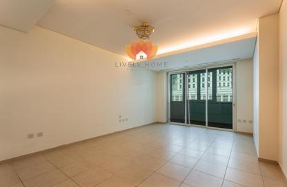 Apartment - 1 Bedroom - 2 Bathrooms for rent in Viva West - Viva Bahriyah - The Pearl Island - Doha