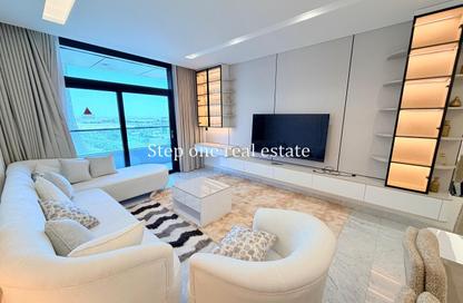 Apartment - 2 Bedrooms - 4 Bathrooms for rent in Marina Tower 02 - Marina District - Lusail