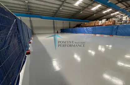 Warehouse - Studio - 1 Bathroom for rent in Industrial Area 3 - Industrial Area - Industrial Area - Doha