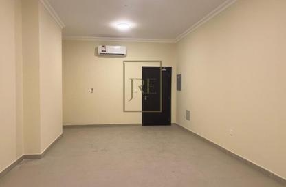 Apartment - 3 Bedrooms - 3 Bathrooms for rent in Al Jazeera Street - Fereej Bin Mahmoud North - Fereej Bin Mahmoud - Doha Apartment - 3 Bedrooms - 3 Bathrooms for rent in Al Jazeera Street - Fereej Bin Mahmoud North - Fereej Bin Mahmoud - Doha
