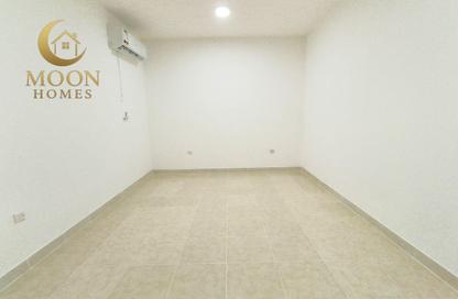 Apartment - 2 - 2 for rent in Umm Ghuwailina 4 - Umm Ghuwailina - Doha Apartment - 2 - 2 for rent in Umm Ghuwailina 4 - Umm Ghuwailina - Doha