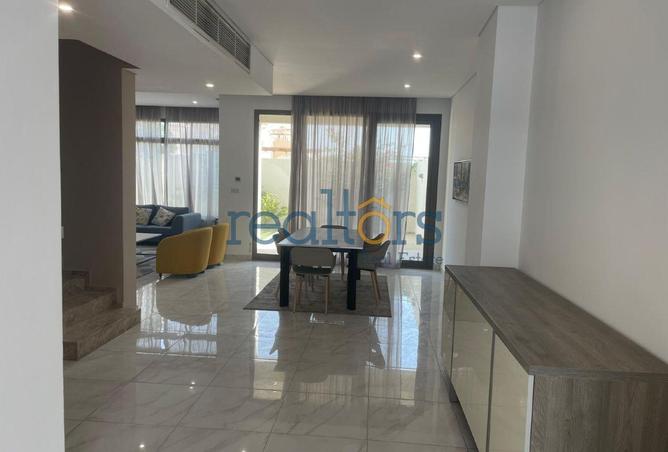 1030654 - Property Image 2