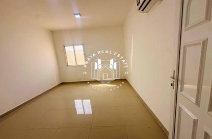 Apartment - 2 Bedrooms - 1 Bathroom for rent in Ain Khaled - Doha
