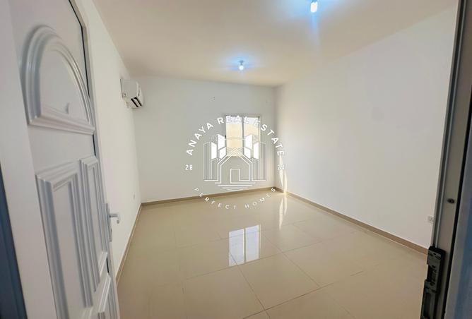 54590794 - صورة العقار 3