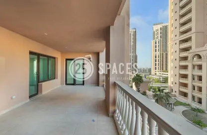 Apartment - 2 Bedrooms - 3 Bathrooms for sale in East Porto Drive - Porto Arabia - The Pearl Island - Doha