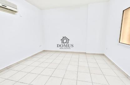 Apartment - 3 Bedrooms - 3 Bathrooms for rent in Banks street - Musheireb - Doha