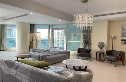 Apartment - 1 Bedroom - 2 Bathrooms for rent in Lusail Marina Heights - Marina District - Lusail