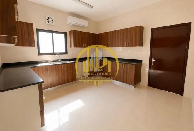 63313371 - Property Image 3