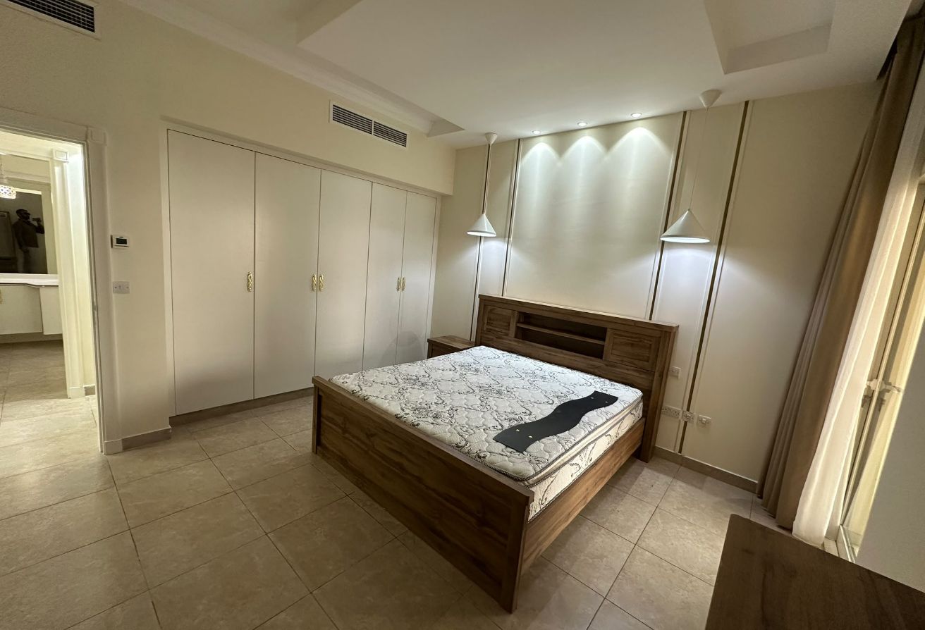 3-Bedroom + Maid | Fully Furnished | Skyline View thumbnail 14