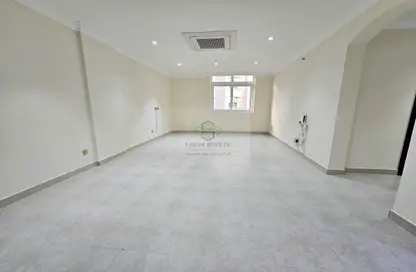 Apartment - 3 Bedrooms - 3 Bathrooms for rent in Najma Street - Najma - Doha