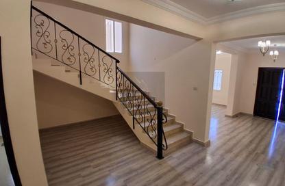 Villa - 5 Bedrooms - 5 Bathrooms for rent in Al Duhail South - Al Duhail - Doha