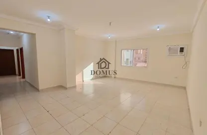 Apartment - 3 Bedrooms - 3 Bathrooms for rent in Anas Street - Fereej Bin Mahmoud North - Fereej Bin Mahmoud - Doha