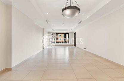 Apartment - 1 Bedroom - 2 Bathrooms for rent in West Porto Drive - Porto Arabia - The Pearl Island - Doha Apartment - 1 Bedroom - 2 Bathrooms for rent in West Porto Drive - Porto Arabia - The Pearl Island - Doha