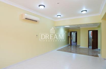 Apartment - 3 Bedrooms - 2 Bathrooms for rent in Al Mansoura - Al Mansoura - Doha Apartment - 3 Bedrooms - 2 Bathrooms for rent in Al Mansoura - Al Mansoura - Doha