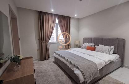 Apartment - 2 Bedrooms - 3 Bathrooms for rent in Ramada Commercial Building - Al Rawabi Street - Al Muntazah - Doha