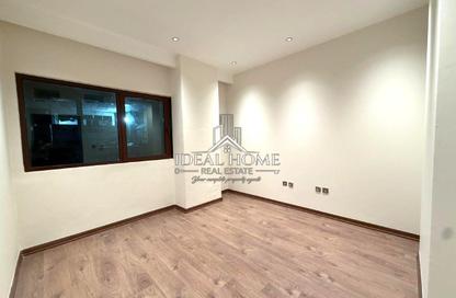 Apartment - 2 Bedrooms - 2 Bathrooms for rent in Giardino Village - The Pearl Island - Doha