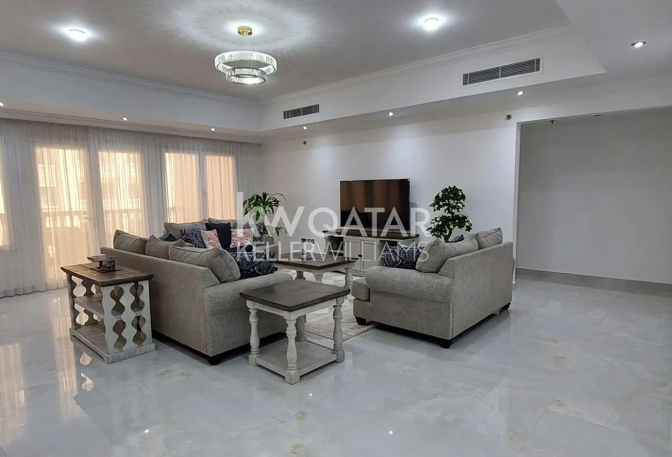 63976604 - Property Main Image