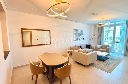 Apartment - 1 Bedroom - 2 Bathrooms for rent in Floresta Gardens - Floresta Gardens - The Pearl Island - Doha Apartment - 1 Bedroom - 2 Bathrooms for rent in Floresta Gardens - Floresta Gardens - The Pearl Island - Doha