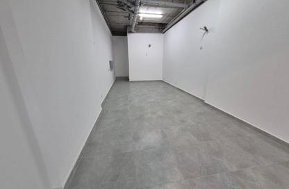 Shop - Studio - 1 Bathroom for rent in Al Waab Street - Al Waab - Doha