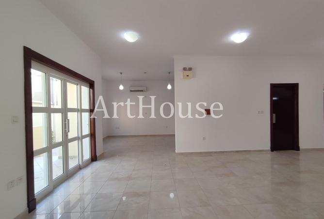 55279388 - Property Image 2