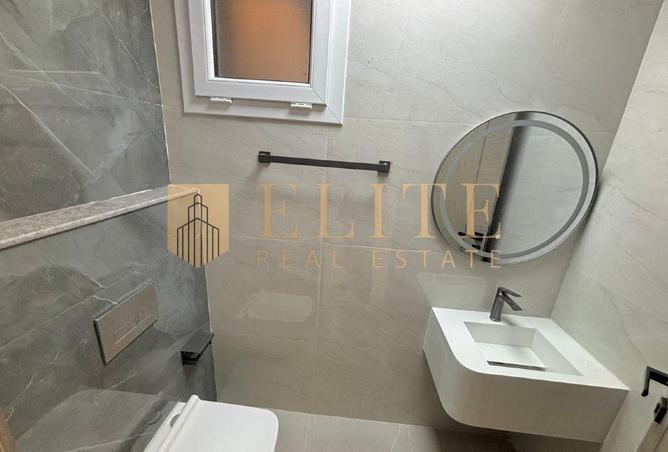 1005599 - Property Image 2