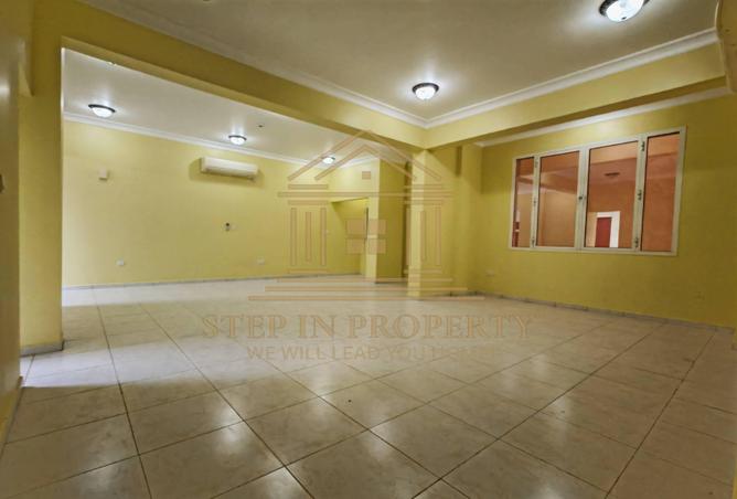 54978669 - Property Image 3