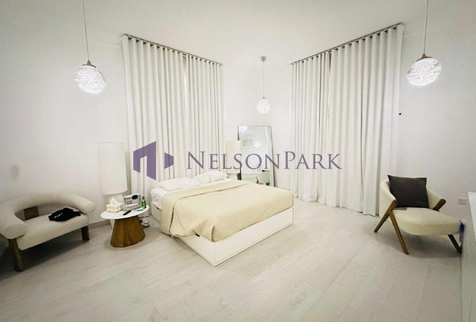 1013111 - Property Image 2