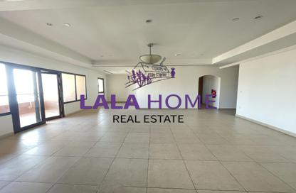 Apartment - 3 Bedrooms - 4 Bathrooms for rent in East Porto Drive - Porto Arabia - The Pearl Island - Doha