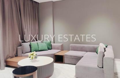 Apartment - 2 Bedrooms - 3 Bathrooms for sale in Crescent Building - Yasmeen City - Lusail