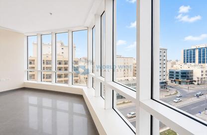 Office Space - Studio - 2 Bathrooms for rent in B-Ring Road - B-Ring Road - Doha