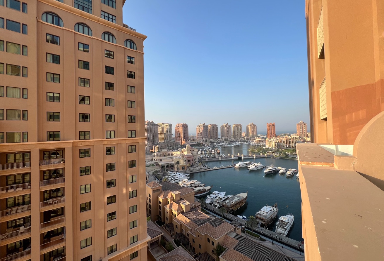 LUXURIOUS 2BHK+MAID | MARINA/SEA VIEW | PORTO thumbnail 14