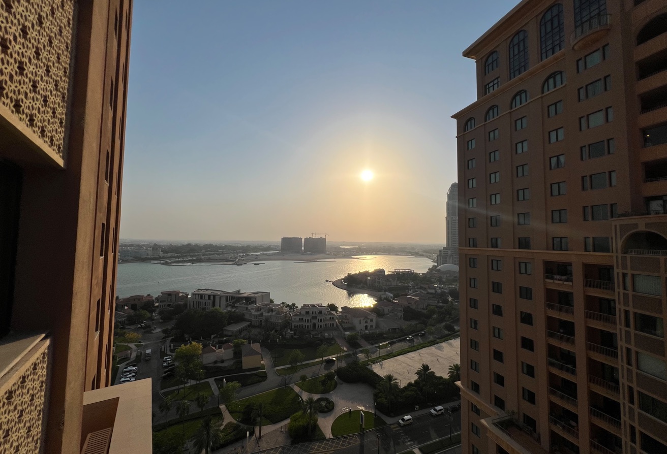 LUXURIOUS 2BHK+MAID | MARINA/SEA VIEW | PORTO thumbnail 13