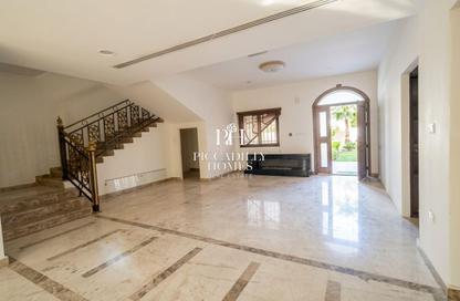 Villa - 5 Bedrooms - 4 Bathrooms for rent in Al Maamoura - Al Maamoura - Doha